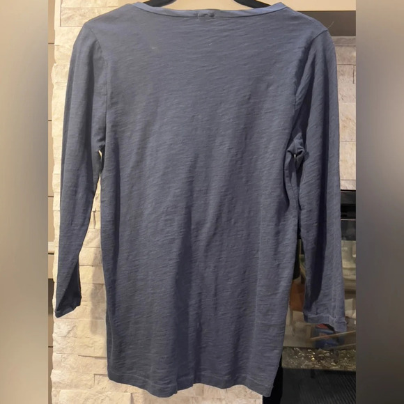 JCREW Medium long sleeve navy top with ruffle embellishment. Preowned - Picture 5 of 6